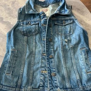 Jean vest